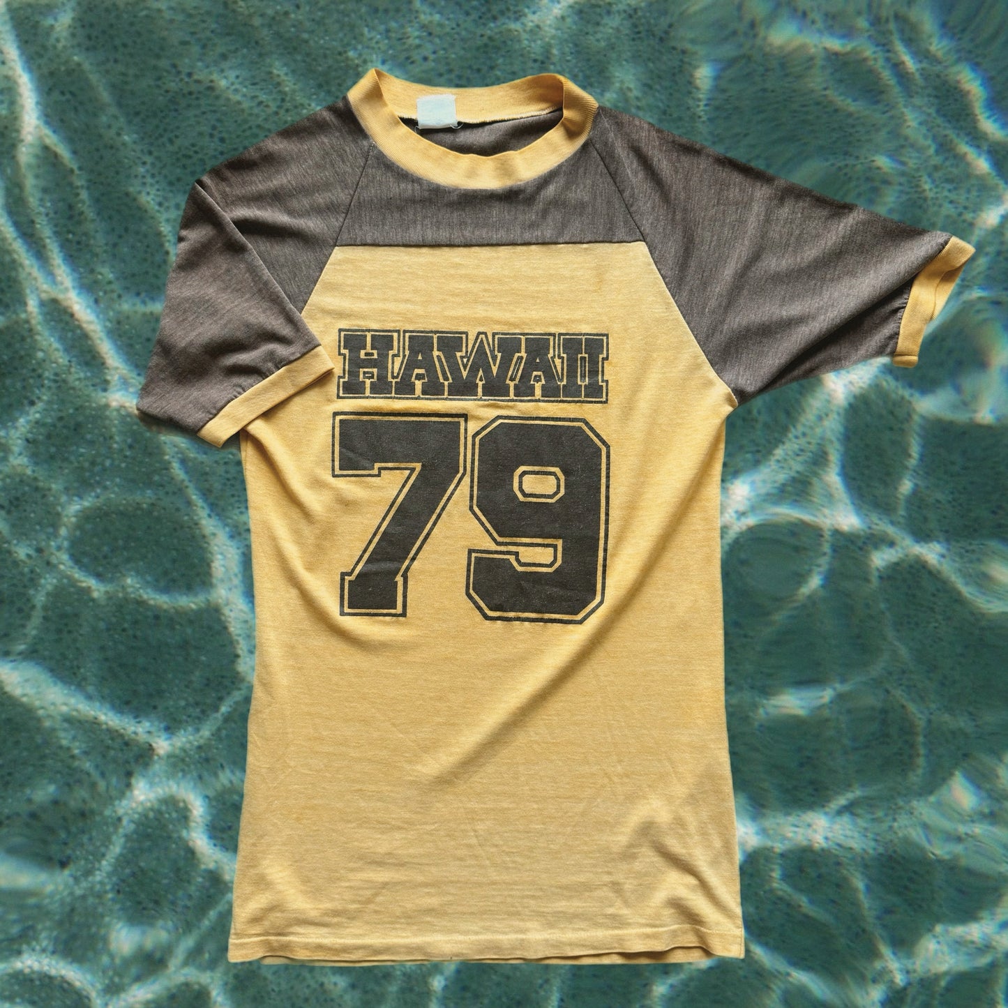 VINTAGE HAWAII 79 TEE